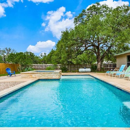 Spacious 5 Bdrm Home Mins To Wineries With Private Pool And Hot Tub! Johnson City Luaran gambar